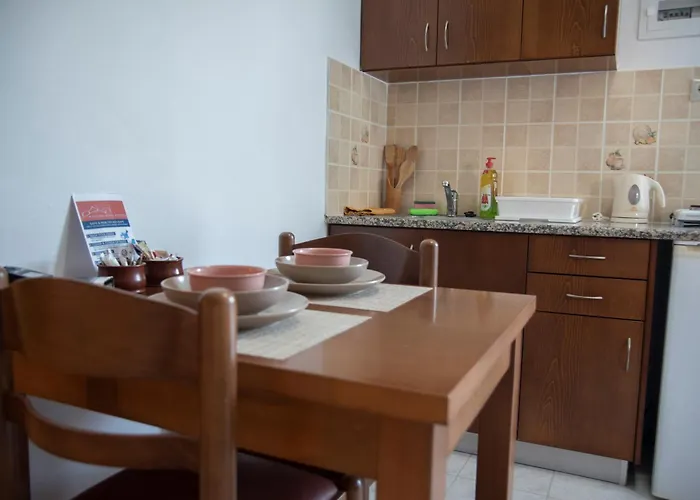 بيت ضيافة Nikos 4*