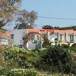 Nikos 3*